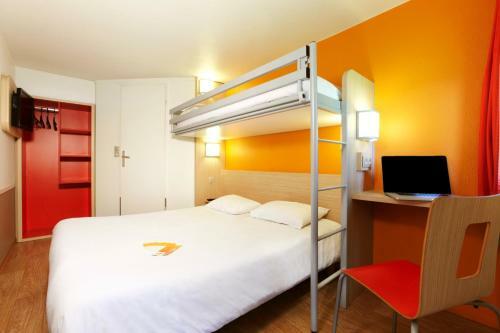Hotel Premiere Classe Valenciennes Ouest Petite Foret