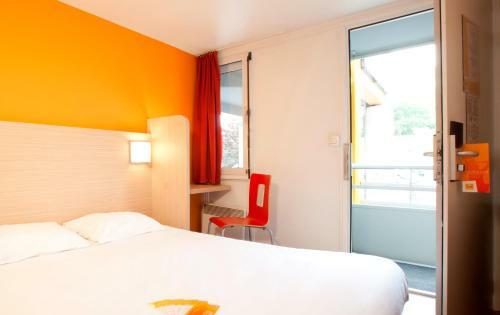 Hotel Premiere Classe Valenciennes Ouest Petite Foret
