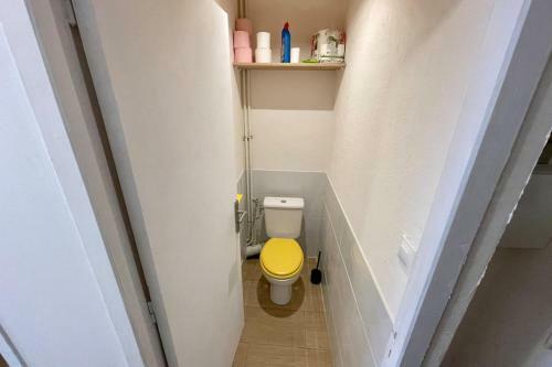 Furnished Apartment With Balcony & Parking In A Secure Residence