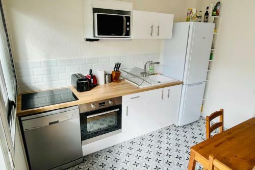 Furnished Apartment With Balcony & Parking In A Secure Residence