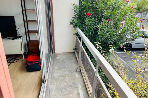 Furnished Apartment With Balcony & Parking In A Secure Residence
