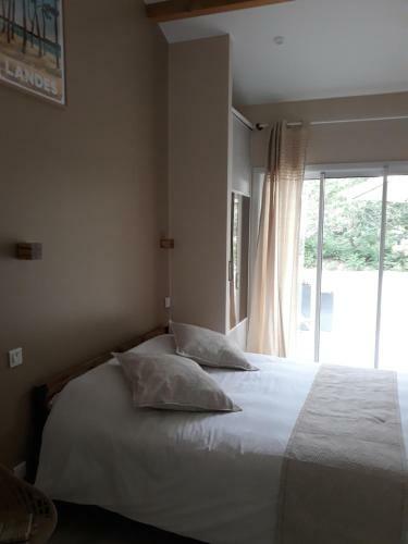 Hostal Chambre D'h�tes Du Pin