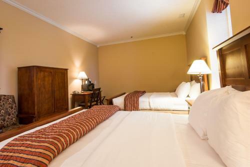 Hotel Fort Harrison State Park Inn