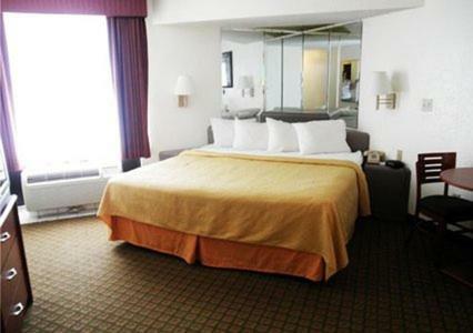 Hotel Quality Inn And Suites Indianapolis