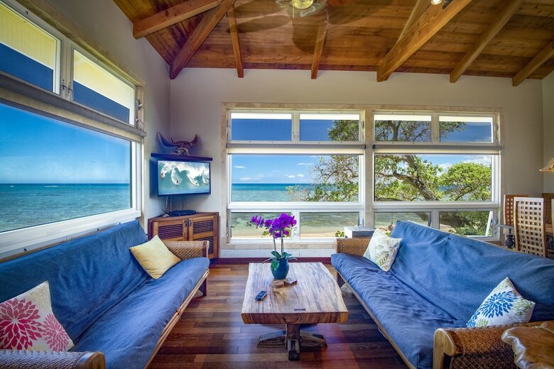 Tiki Moon Villas