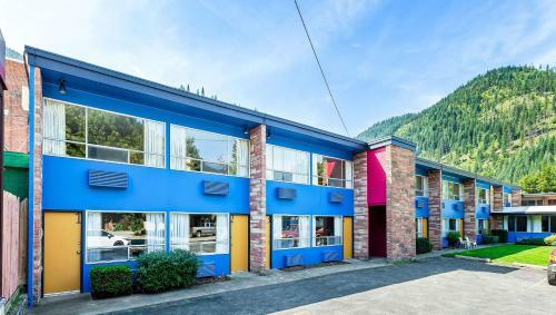 Stardust Motel