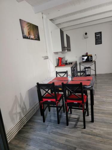 Maison Au Coeur de Pierrelatte Class�e 3 �toiles