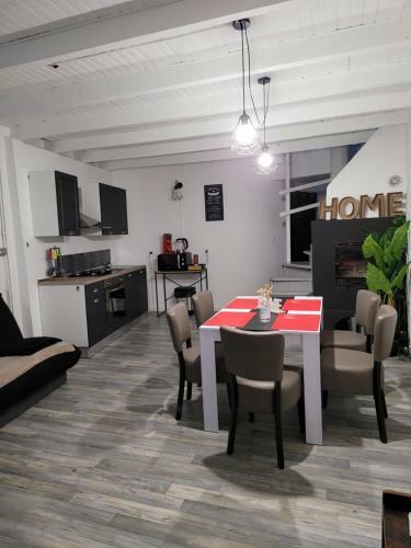 Maison Au Coeur de Pierrelatte Class�e 3 �toiles