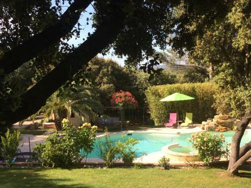 Bed & Breakfast Santolines En Provence