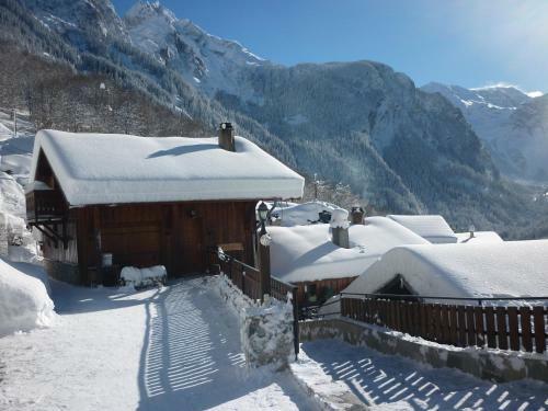 Chalet Analma