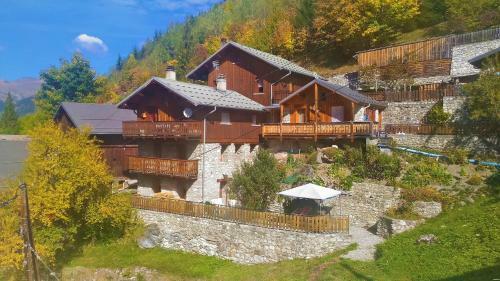 Chalet Analma