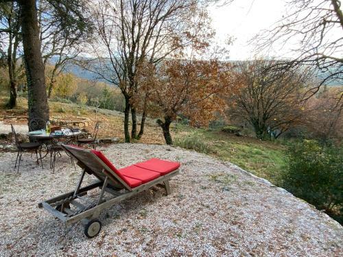La Maison De Mado Et Sa Cabane Dans Les Arbres