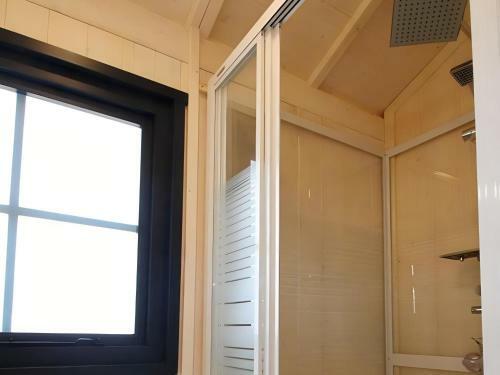 Ravishing Bungalow In Ploemel With Shared Sauna