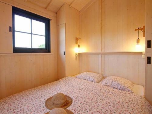 Comfortable Bungalow In Ploemel With Private Terrace