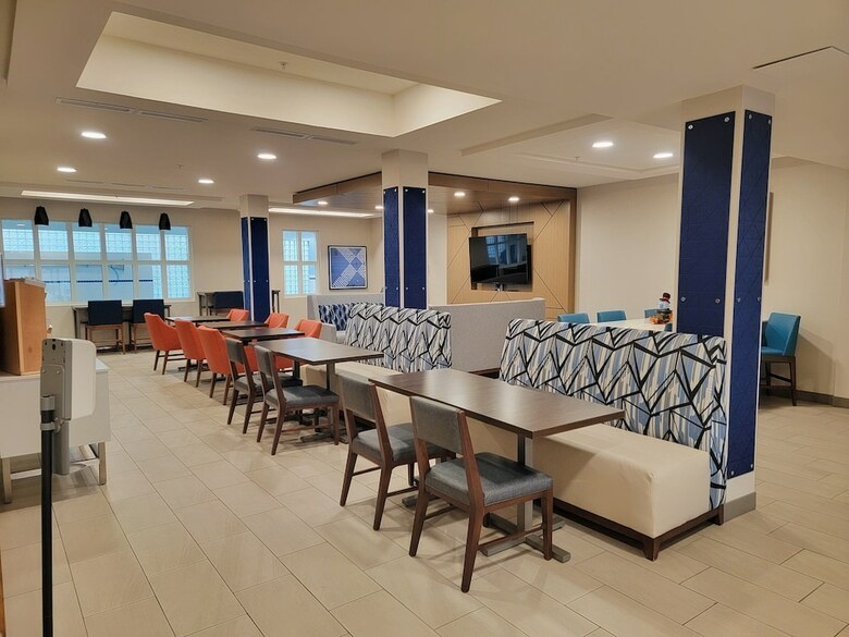 Holiday Inn Express Hotel & Suites Idaho Falls