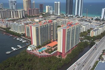 Luxury Apartments At Intracoastal