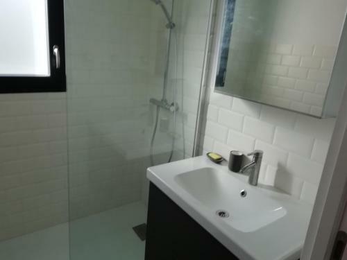 Maison Enti�re Tout �quip�e Proche De La Plage Et Du Gr34
