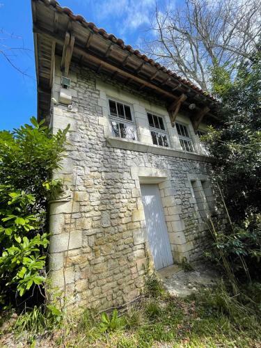 Villa Ch�teau De La Chaume - Calamus Castle