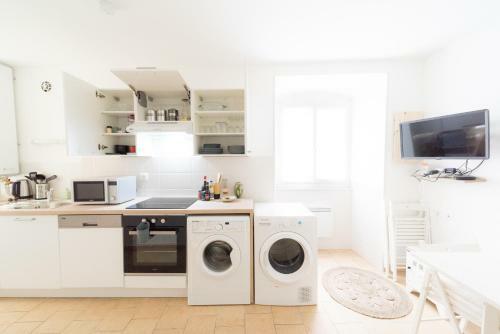Apartamento Ravissant Triplex Et Duplex Au Centre De Pont St Esprit