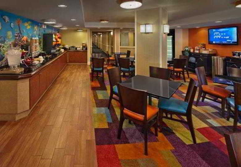 Hotel Fairfield Inn And Suites By Marriott Palm Beach
