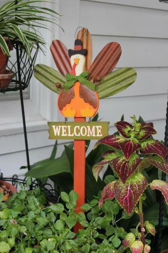 Red Bluff Cottage Bed & Breakfast
