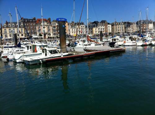 Apartamentos La Plage En Normandie