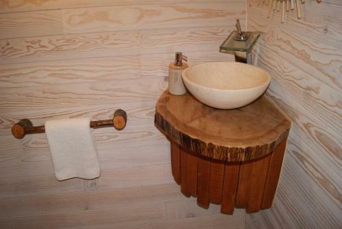 Bed & Breakfast Les Cabanes De Gros Bois
