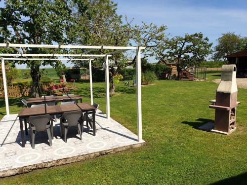 Bed & Breakfast Au Fil Des Lacs