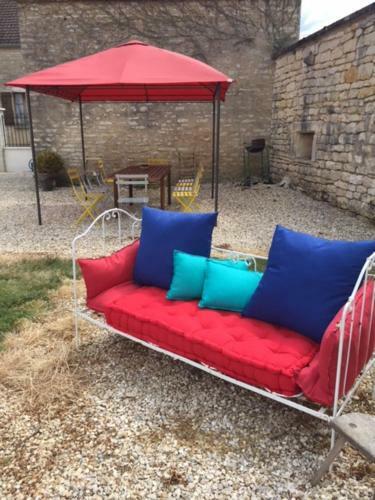 La Maison de Lucien, G�te Au C?ur Du Vignoble Chablisien