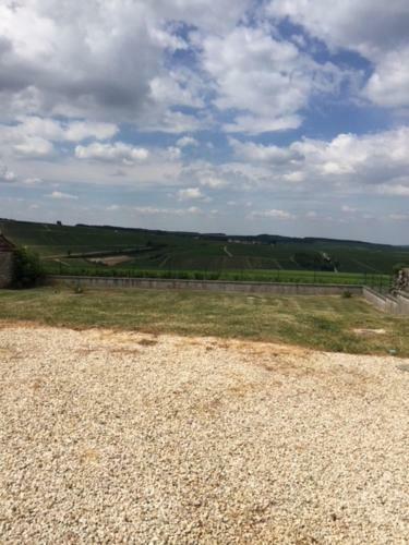 La Maison de Lucien, G�te Au C?ur Du Vignoble Chablisien