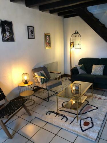 G�te � La Ferme Chaleureux Avec Chemin�e