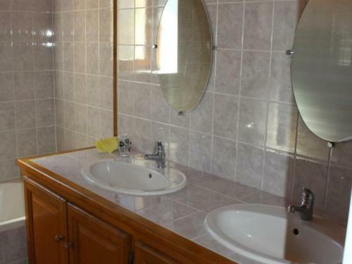 G�te Proissans, 4 Pi�ces, 6 Personnes - Fr-1-616-178