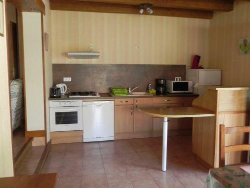 G�te Proissans, 4 Pi�ces, 6 Personnes - Fr-1-616-178