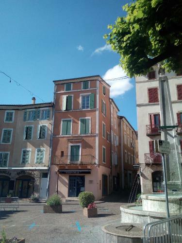 Bed & Breakfast Le C de Privas 2 Chambres Au C?ur de La Ville