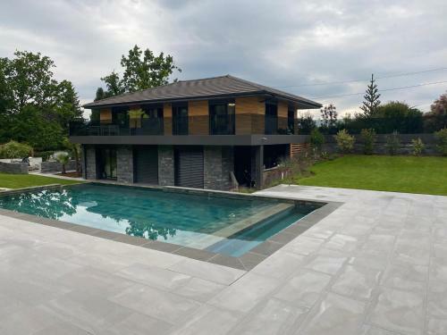 Villa Plein C?ur Du Golf D?evian Et Vue Lac Leman