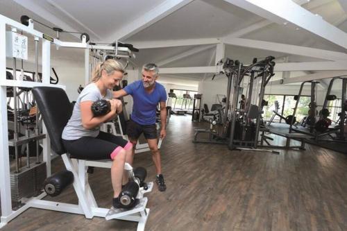Ch�let Dans Parc De Loisirs 5 �toiles