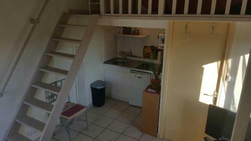 Apartamento Puget Sur Argens Studio �quip�