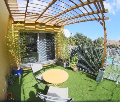 Apartamento Studio � Porto-vecchio Chez Pierre