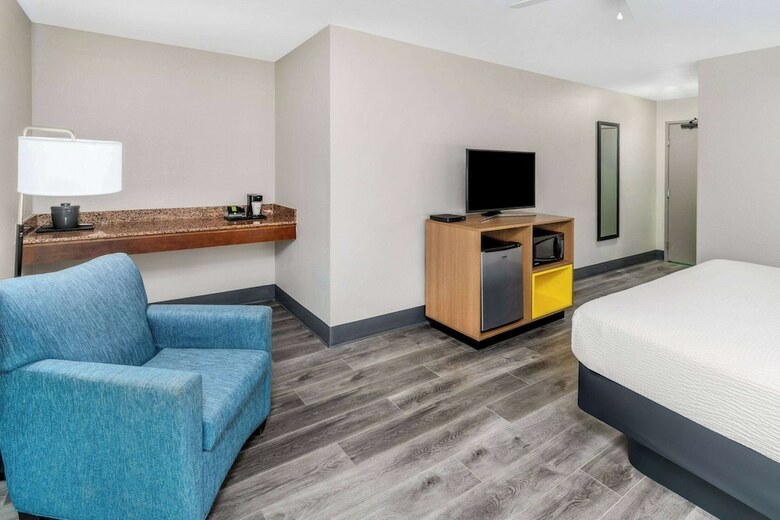 Hotel Days Inn Lamar
