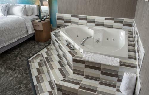 Hotel Courtyard By Marriott Norwich