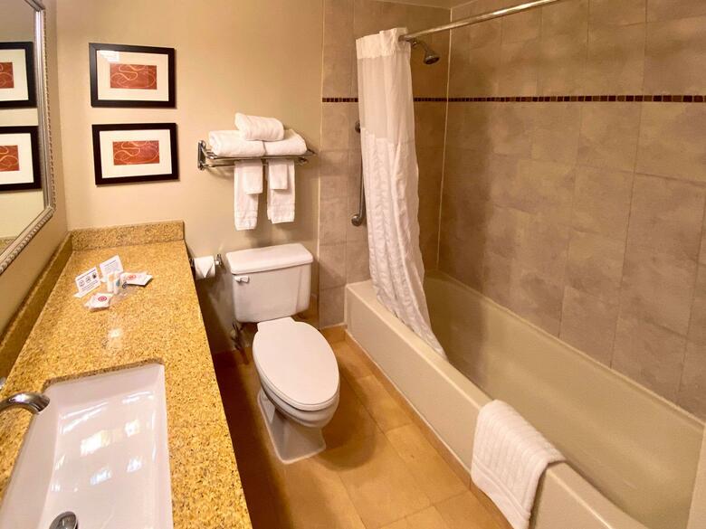 Hotel Comfort Suites Norwich