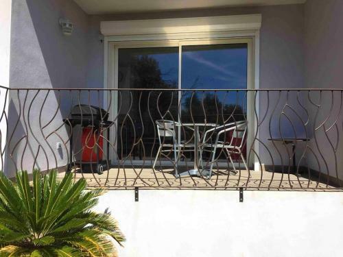 Apartamento Studio Avec Piscine Partagee Terrasse Et Wifi A Porto Vecchio