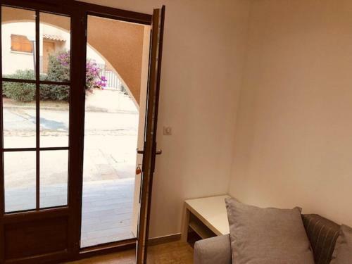 Apartamentos Casasgiu Mer, Montagne Et Calme