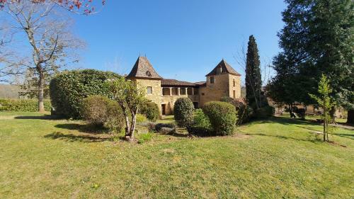 Hostal Domaine Du Cardou