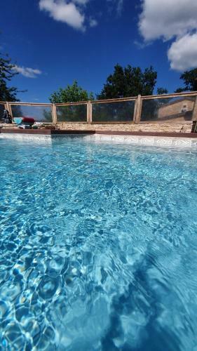 Hostal Domaine Du Cardou