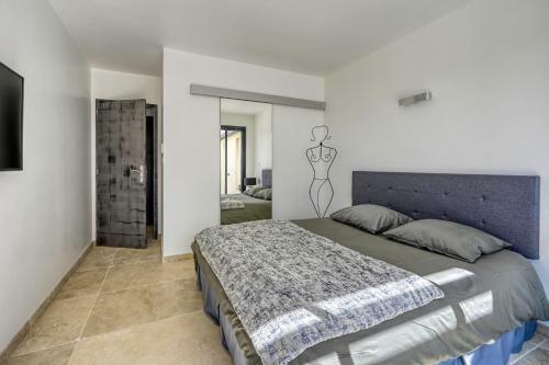 Superbe Villa Moderne � Proximit� De Lourmarin