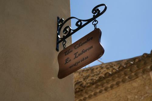 Bed & Breakfast Une Chambre En Luberon