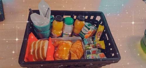 Hostal L �vasion Secr�te