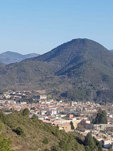 Bed & Breakfast Mountain View Townhouse Quillan