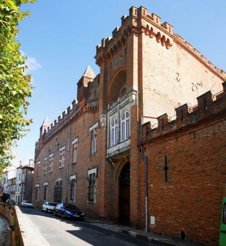 G�te Las Colina